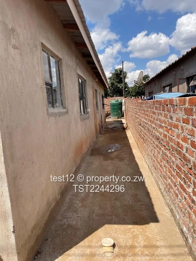 Warren park D house for sale 