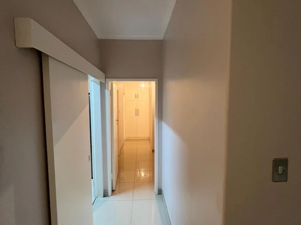 3 Bedroom Flat & Apartment
