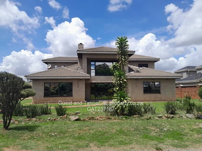 Commercial Property For Rent In Highlands