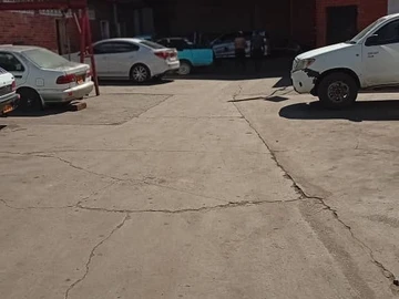 Warehouse & Factory
