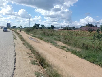 Commercial & Industrial Land