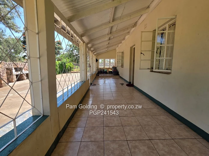 Neat Family Residence