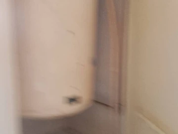 3 Bedroom Flat & Apartment