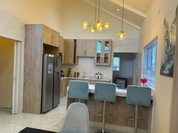 3 Bedroom Garden Flat