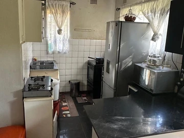 2 Bedroom Garden Flat