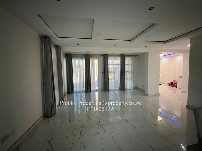 Mansion For Sale In Mt Pleasant Heights Phase 1