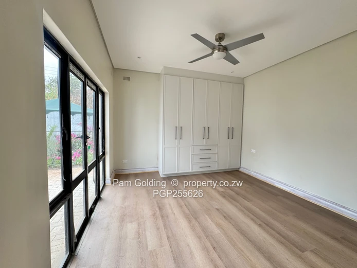 Exclusive Living - 4 Bedroom Home Chisipite 