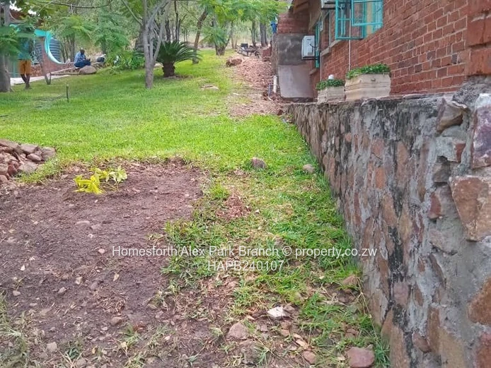 Kariba Guest House on Sale