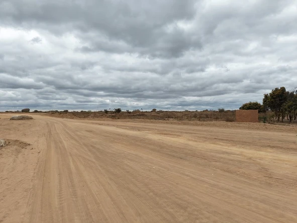 Commercial & Industrial Land