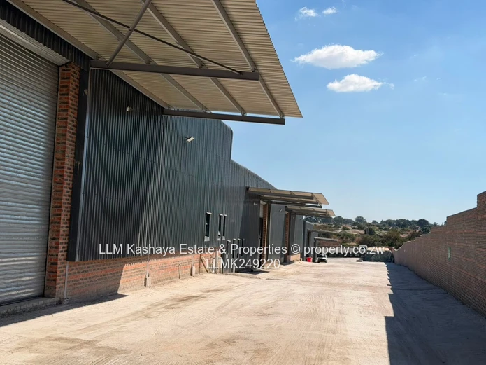 Newly Built Warehouse To Let