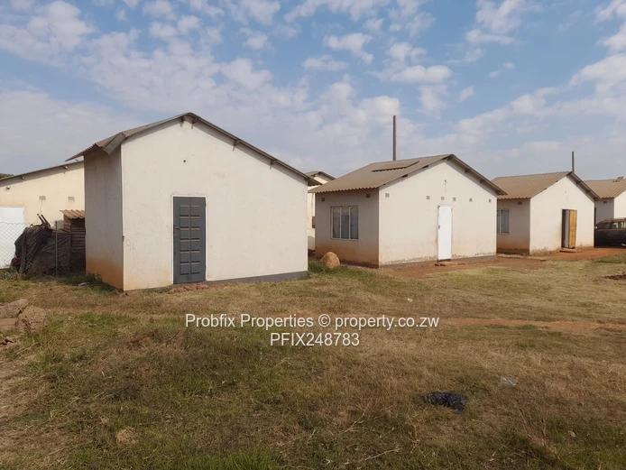 1 Bed Corehouse For Sale (Dzivaresekwa-Nbs) (Sole Mandate)