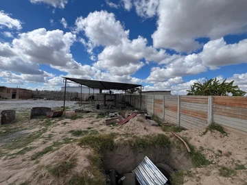 Commercial & Industrial Land