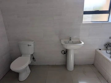 3 Bedroom Garden Flat