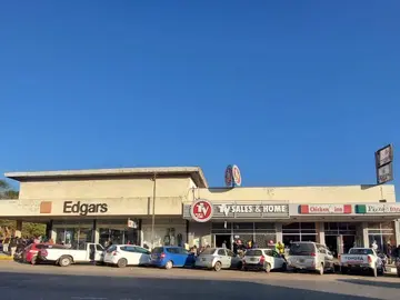 **Prime Commercial Space in Chinhoyi: Ideal for Business Growth!**