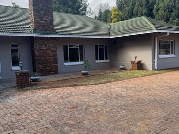 Mount  Pleasant House To Let