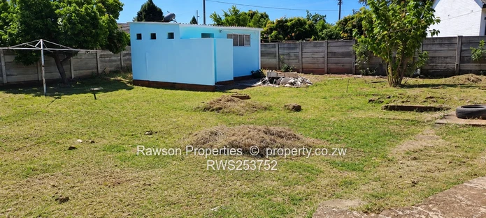 Cotswold, Bulawayo Close To Plumtree Road