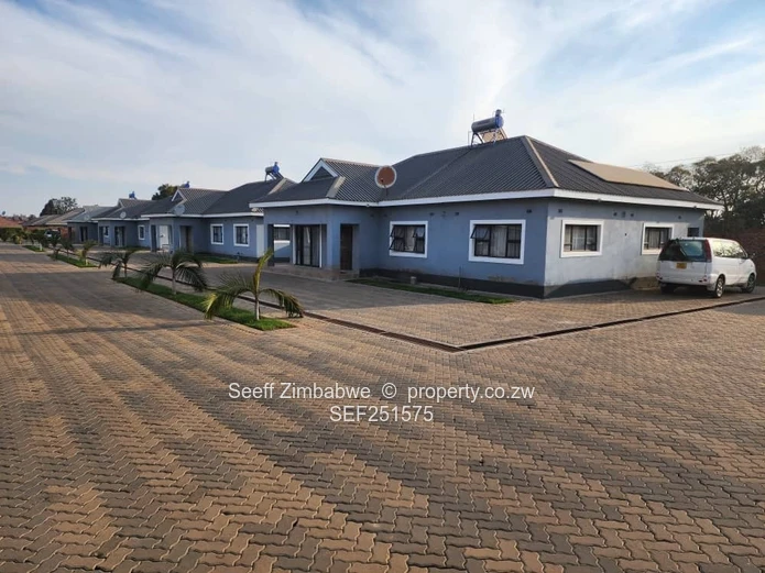 Sleek, Sustainable, and Secure: Ultra-Modern 3-Bedroom Cluster in Parktown, Waterfalls