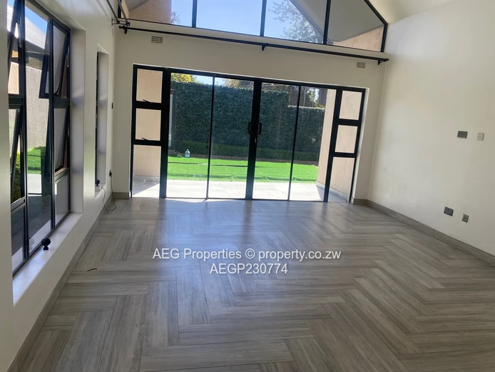 Luxury Living Redifined :4 Bed Townhouse