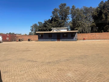 Commercial & Industrial Land