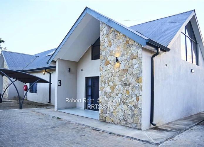 Fully Furnished 3-Bedroom Apartment in Avondale