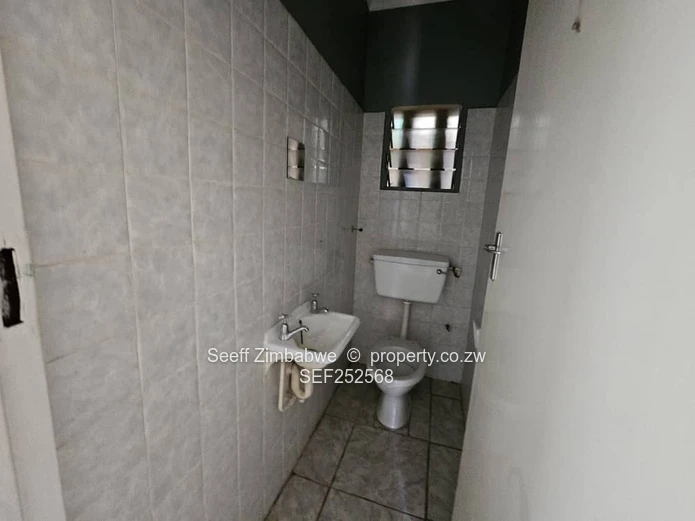 Charming 3-Bedroom Garden Apartment to Rent in Mandara