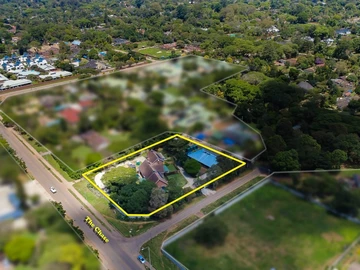 10 Bedroom Townhouse Complex