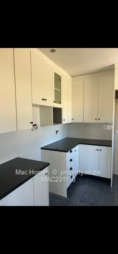 Old Windsor Park Ruwa