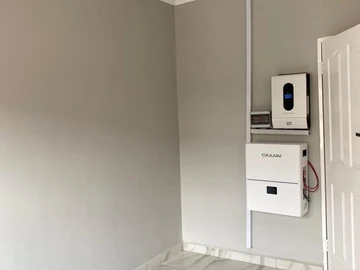 3 Bedroom Flat & Apartment