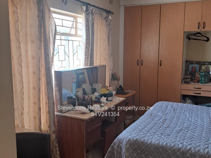 Charming 4 bed House in Bloomingdale 