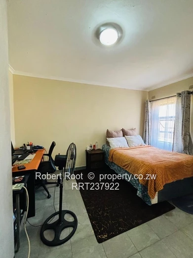 1 bed Apartment to Rent, Meyrick Park