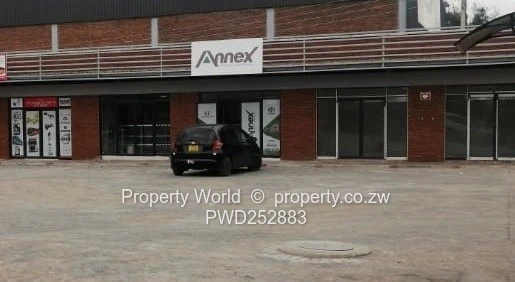 Shop To Let Along Simon Mazorodze
