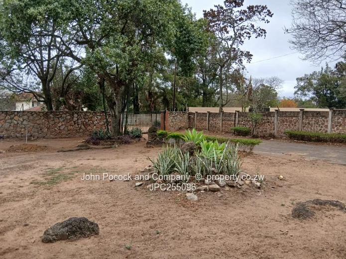 ESTABLISHED BURNSIDE | 4,048 m² | HOME & INVESTMENT OPPORTUNITY