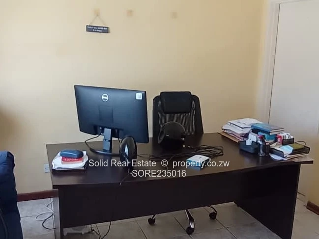 Explore Cluster Living with This 3-Bedroom Home in Westgate