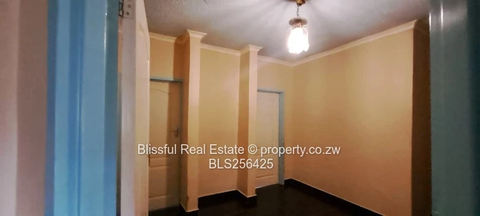 5bedroom house for sale in Chadcombe, Harare
