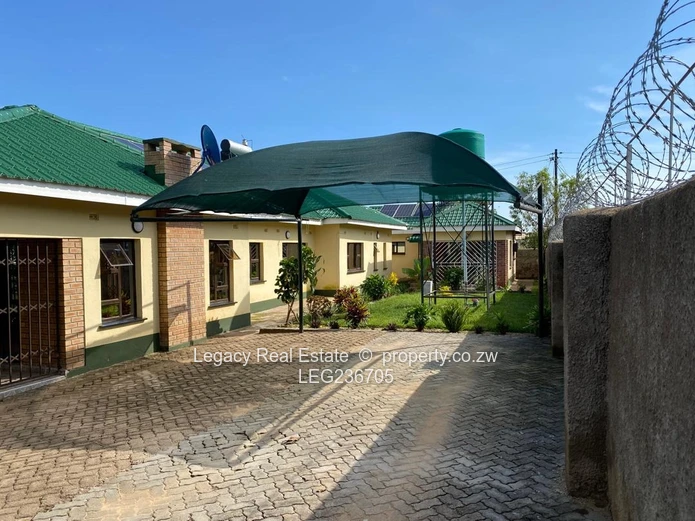 Ideal For Residential Or Commercial Use Secure Karoi Westview Property For Sale