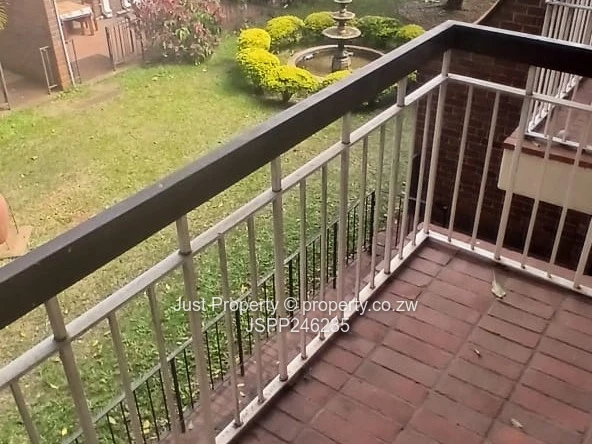 Luxurious 3 Bed Apartment in a secure Avenues Complex