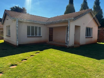 2 Bed Cottage Available 