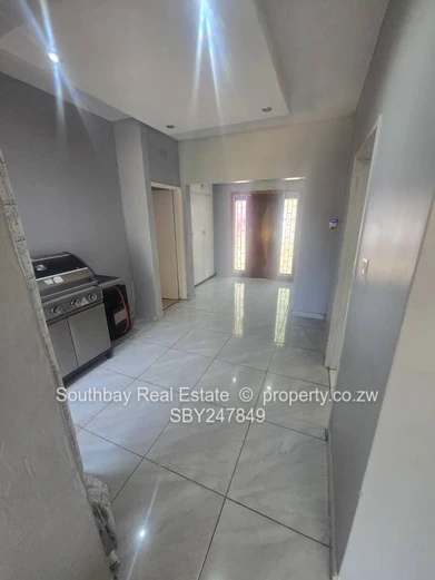 5 bed house to let (Sole Mandate)