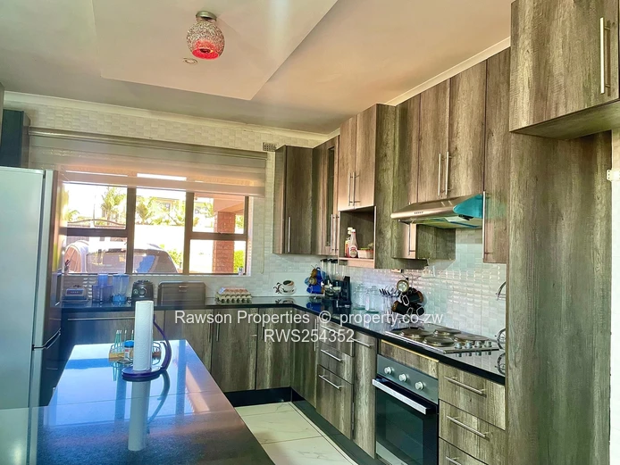 Horgety-Hill Fully Furnished House Forsale 