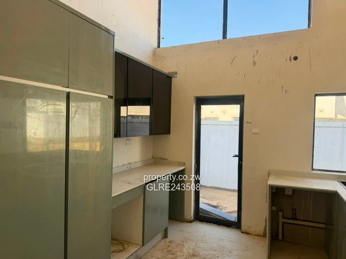 Modern 3-Bed Avondale House to Rent — Borehole & Carport