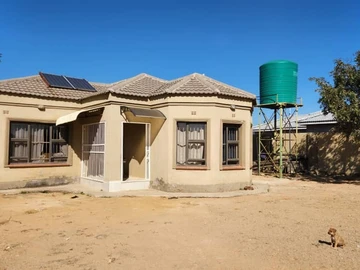 2 Bedroom House