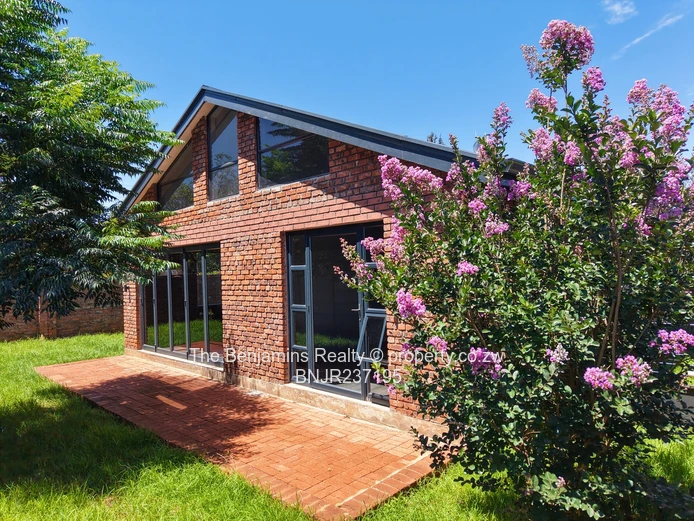 Established 3 bed Cluster unit