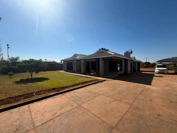 4 Bedroom House