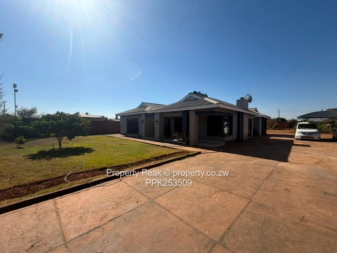 Beautiful Mount Pleasant Heights: 4-Bed with Borehole & Solar