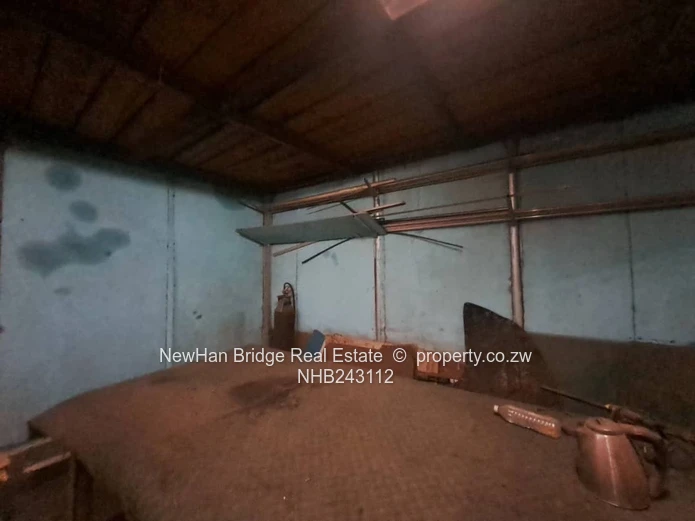 Willowvale Factory-Warehouse on 223m² Walled Site (Sole Mandate)