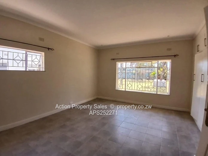 Lovely Family Home With 4 Beds! 