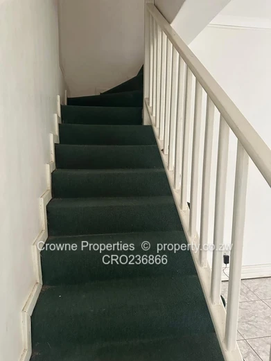 Townhouse To Let