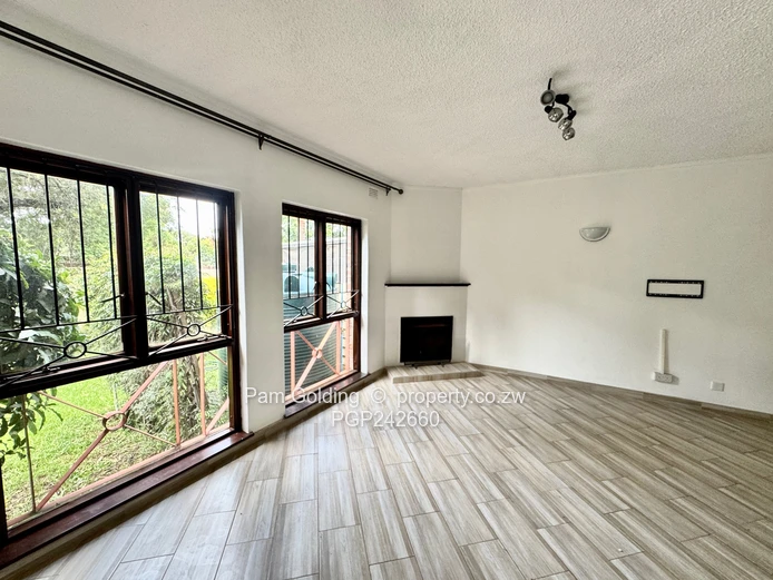 Charming  3 Bedroom Apartment - Newlands