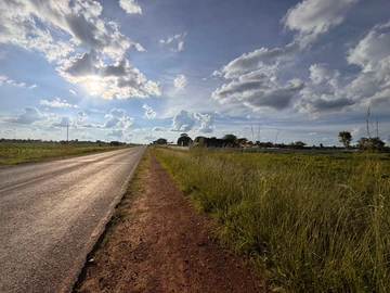 Commercial & Industrial Land