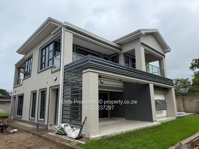 Strathaven House For Sale 